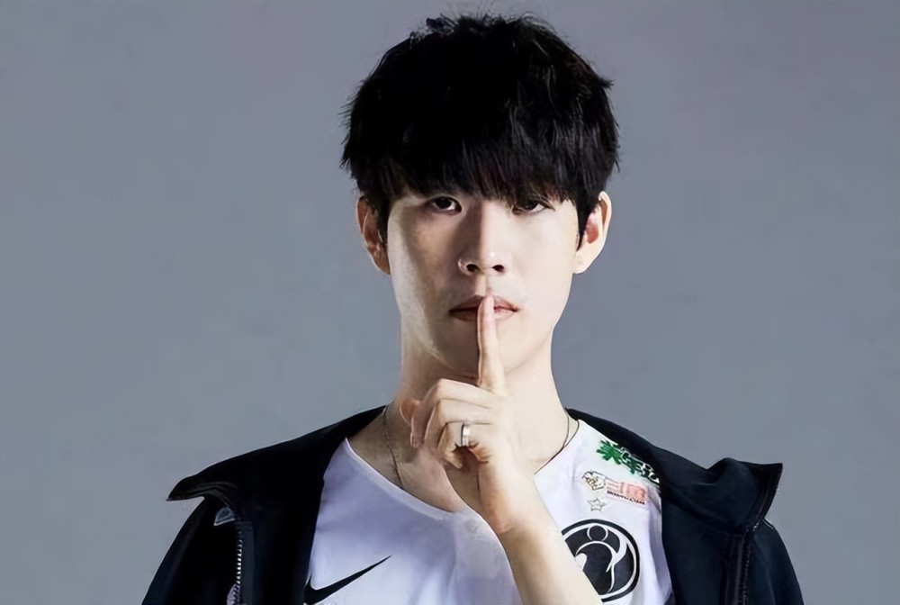 英雄联盟比分：LPL S10冒泡赛，LGD 3：1 淘汰IG拿到LPL最后一张前往S赛的门票！