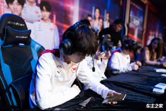 【资讯】KPL解说曝新赛季将采用新赛制，弱队或将面临无赛可打